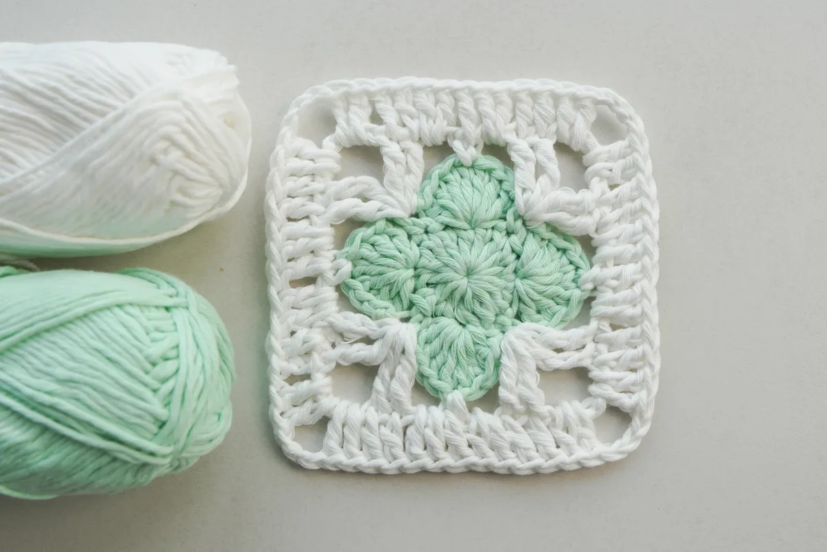 Crochet Leaf Granny Square: A Free Fresh-Spring Motif Pattern