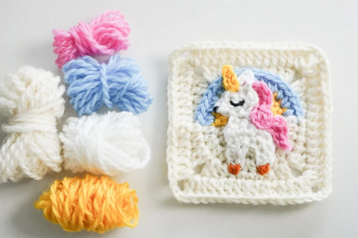 How to Crochet a Unicorn Granny Square (Free Pattern)