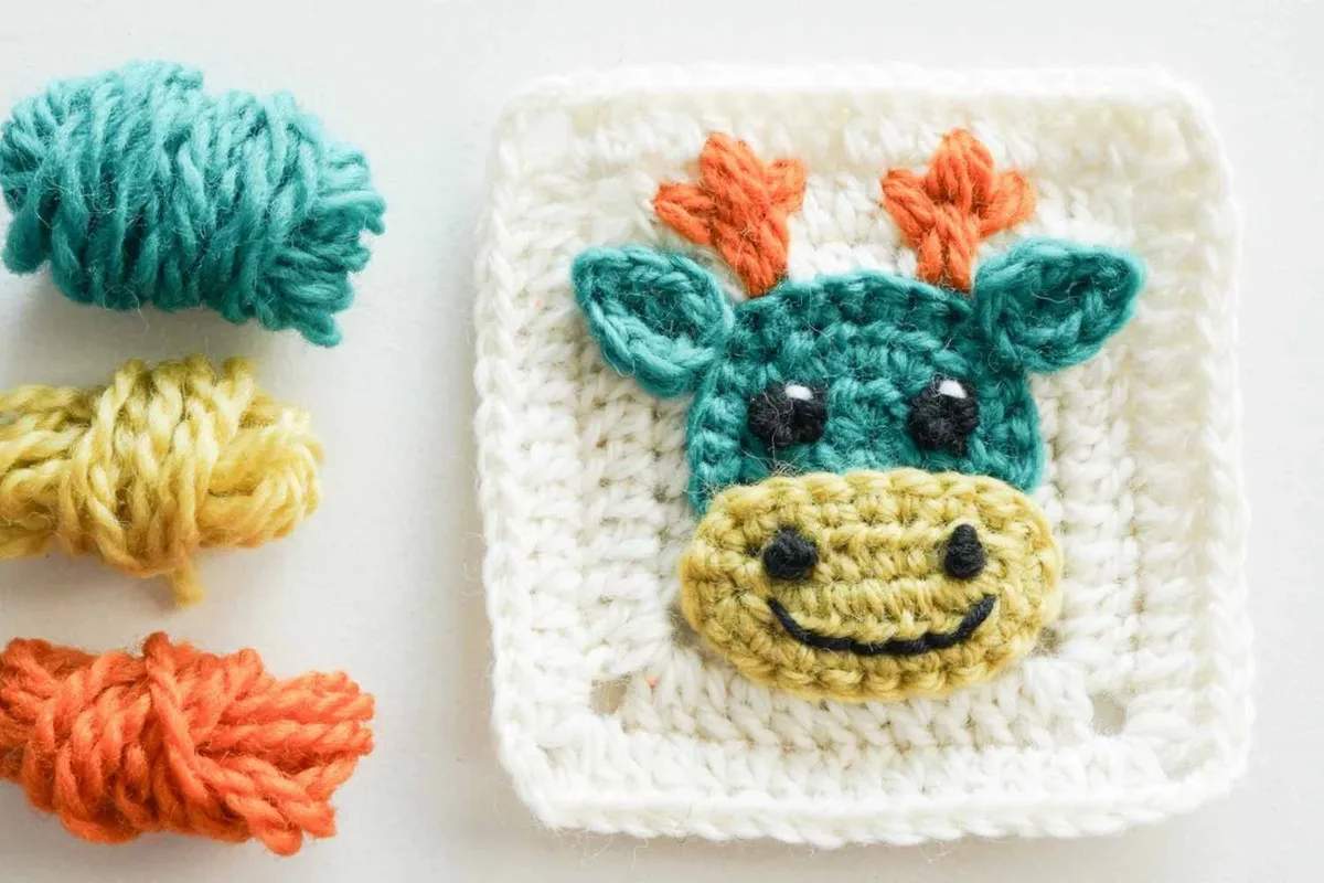 Cute Dragon Granny Square - Free Crochet Pattern