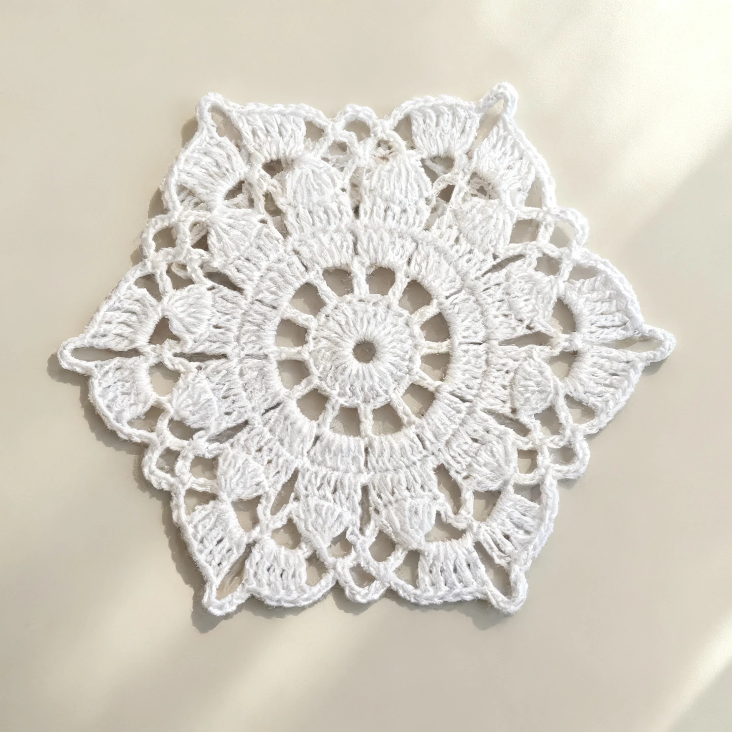 Eight-Point Wheel Doily — Free 8-Round Crochet Lace Pattern