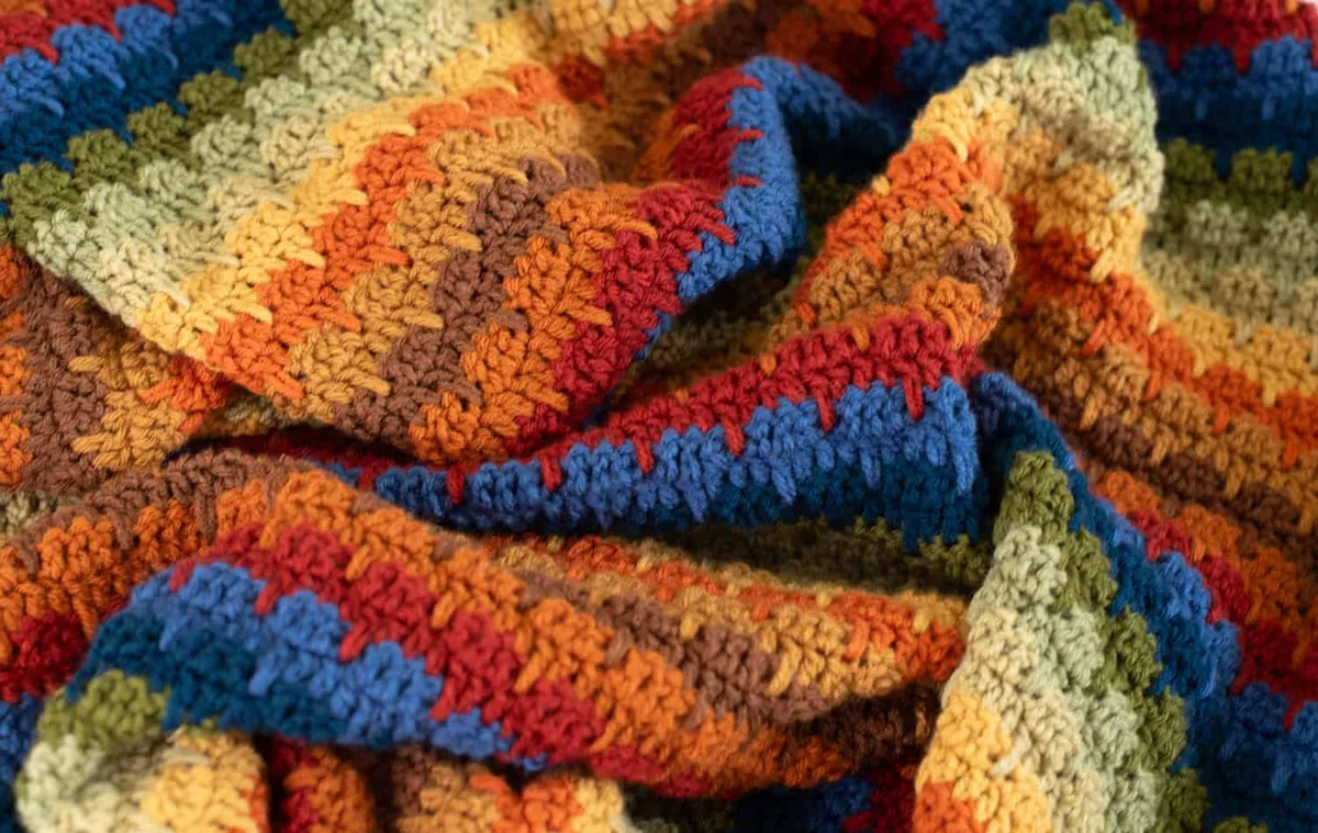 Firesong Throw: A Free Scrap Yarn Crochet Blanket Pattern — photo 4