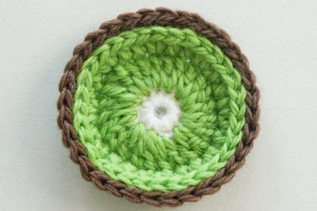 Kiwi Granny Square: Free Crochet Fruit Square Pattern — photo 3
