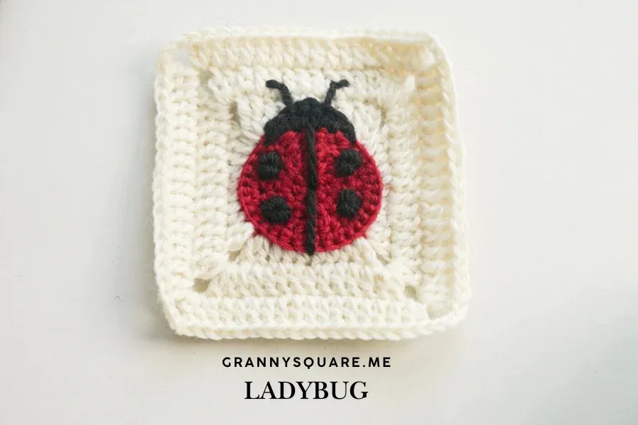 Ladybug Granny Square: Free Crochet Pattern for a Cute 3.5-Inch Square — photo 3