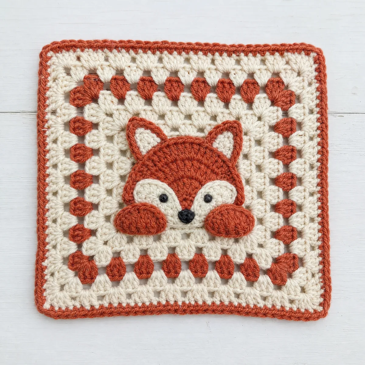 Peekaboo Fox Granny Square — A Sweet Beginner Applique Pattern