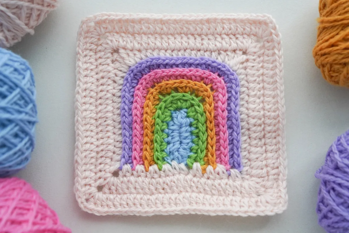 Rainbow Granny Square: Free Crochet Pattern — photo 2