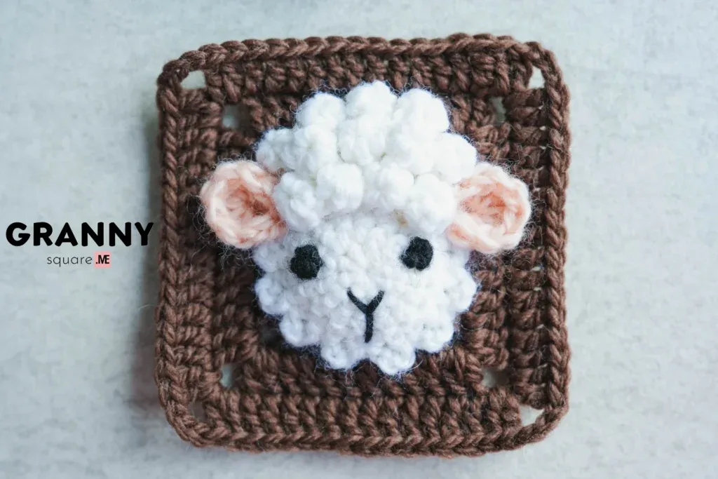 Sheep Granny Square Free Crochet Pattern - Fluffy Lamb Motif