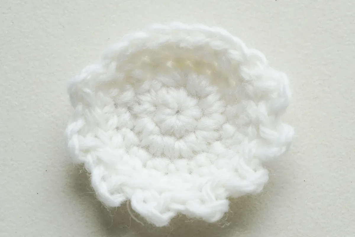 Sheep Granny Square Free Crochet Pattern - Fluffy Lamb Motif — photo 4