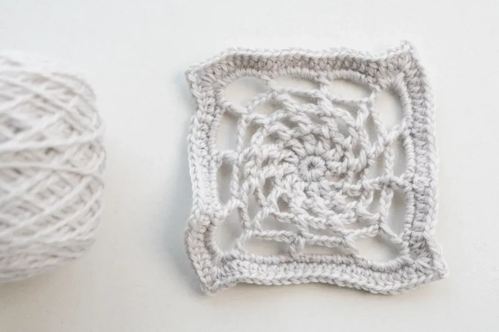 Spider Web Granny Square Crochet Pattern