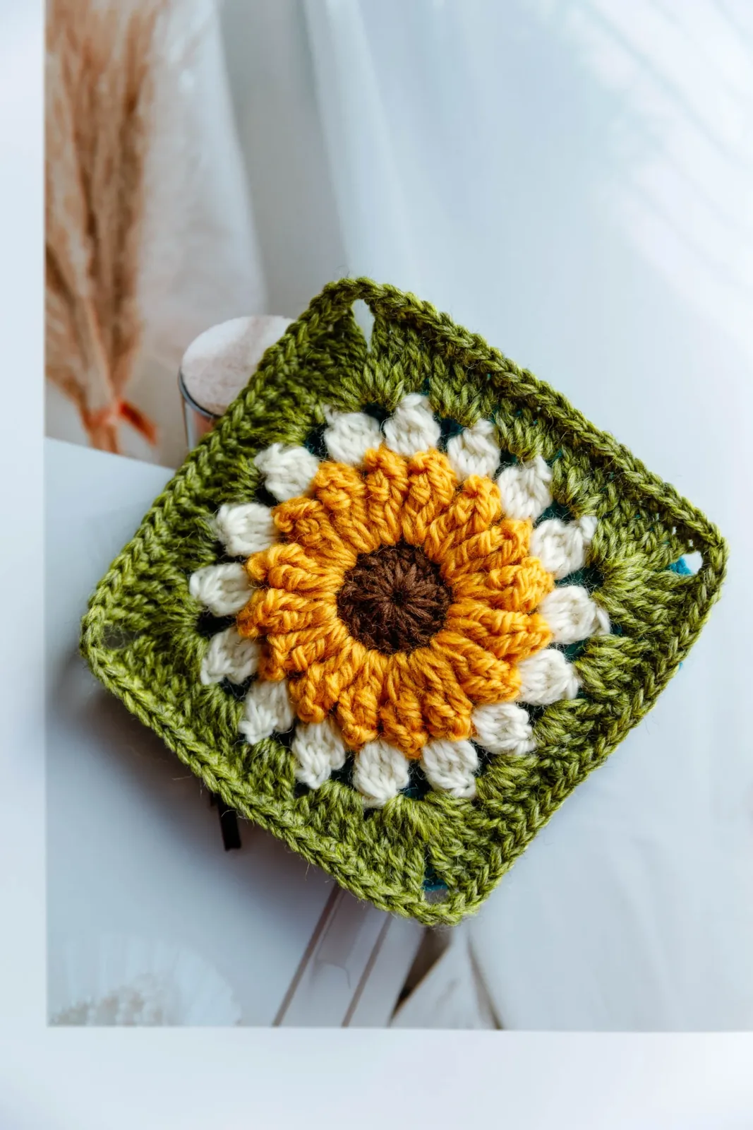 Wild Popcorn Daisy Granny Square — Free Crochet Pattern — photo 2